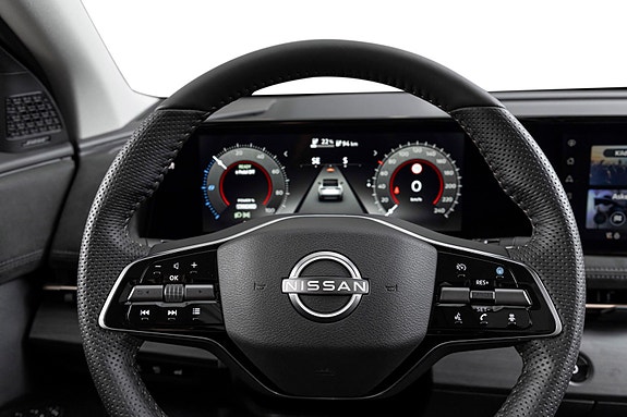 Nissan Ariya 14 of 26