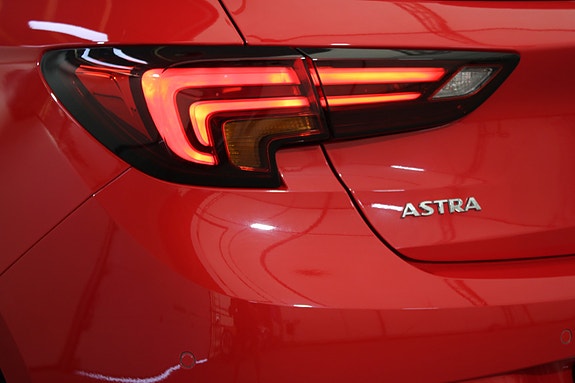 Opel Astra 16 of 30