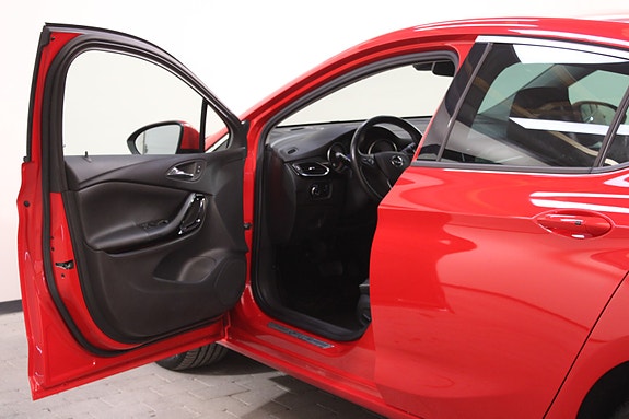 Opel Astra 20 of 30