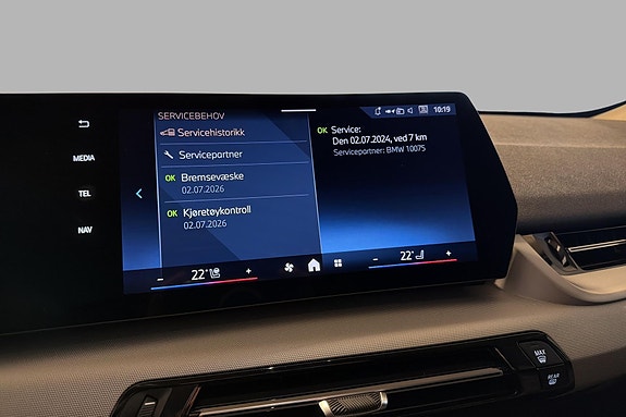 BMW iX2 25 of 25