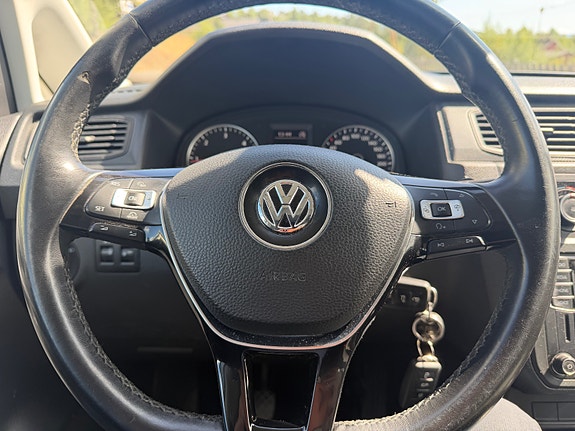 Volkswagen Caddy 19 of 19