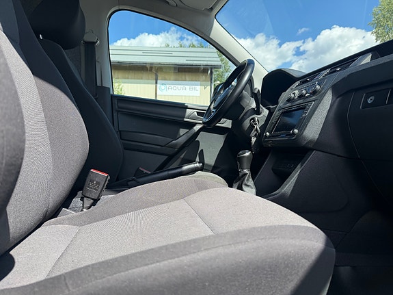 Volkswagen Caddy 13 of 19