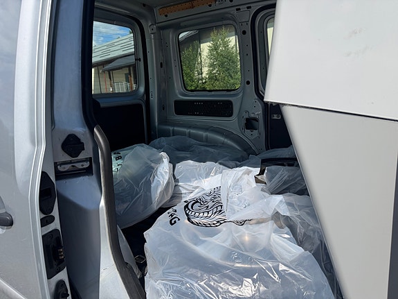 Volkswagen Caddy 11 of 19