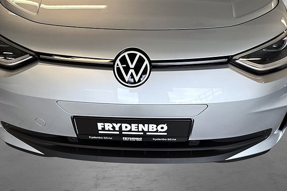 Volkswagen ID.3 2 of 16