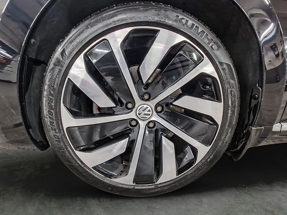Volkswagen Arteon 25 of 29