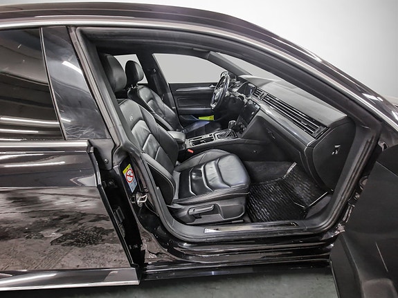 Volkswagen Arteon 17 of 29