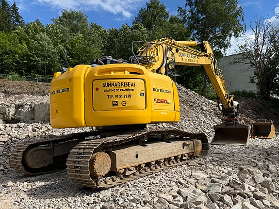 Kobelco E260CSR NLC - ÉN EIER, LITE TIMER! 6 of 30