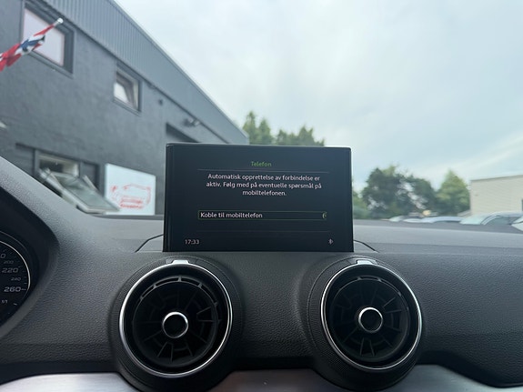 Audi Q2 19 of 27