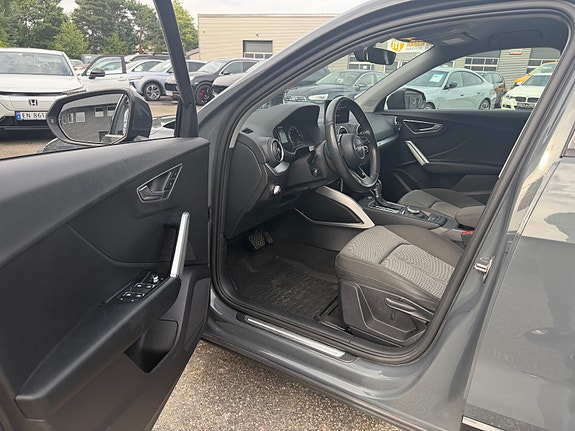 Audi Q2 16 of 27