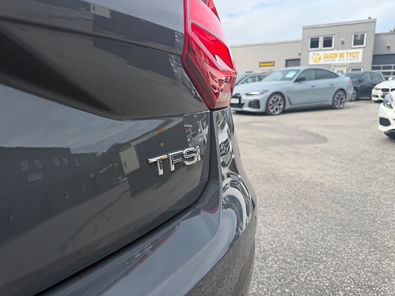 Audi Q2 7 of 27