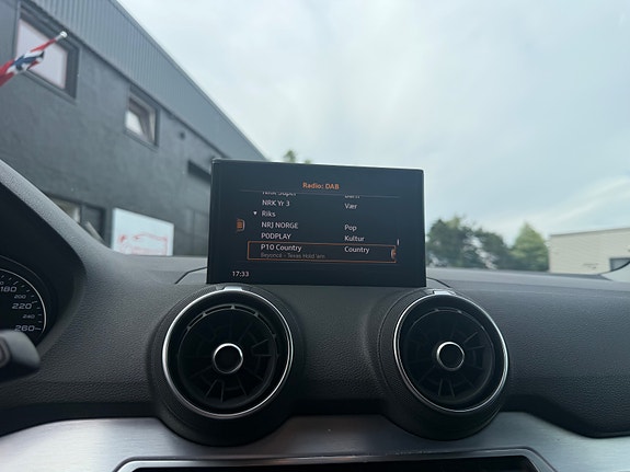 Audi Q2 24 of 27