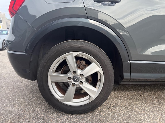 Audi Q2 3 of 27