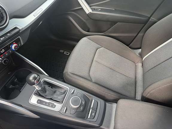 Audi Q2 27 of 27