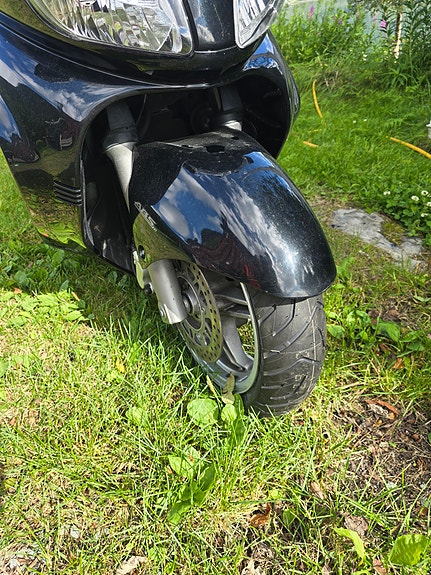 Suzuki AN 650 Burgman 6 of 7