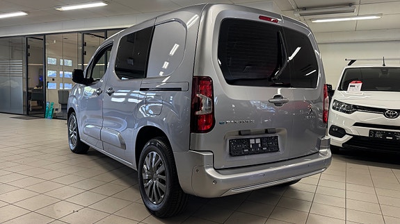 Peugeot Partner Electric 5 of 5