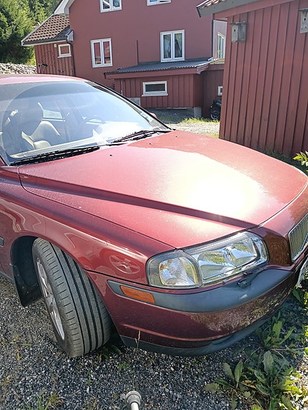 Volvo S80 4 of 5