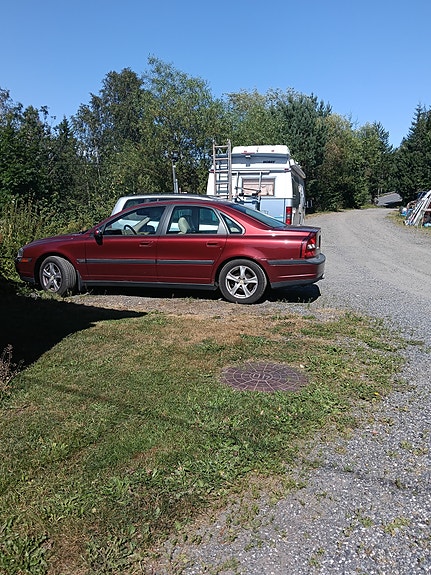 Volvo S80 3 of 5