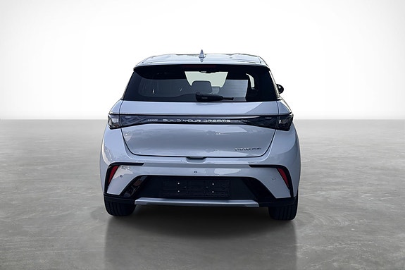 BYD Dolphin 6 of 20