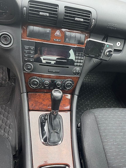 Mercedes-Benz C220 15 of 30