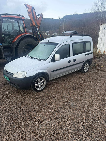 Opel Combo 4 of 5