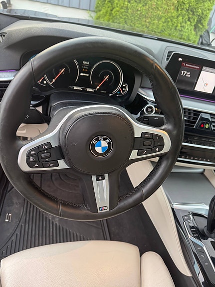 BMW 5-Serie 9 of 18