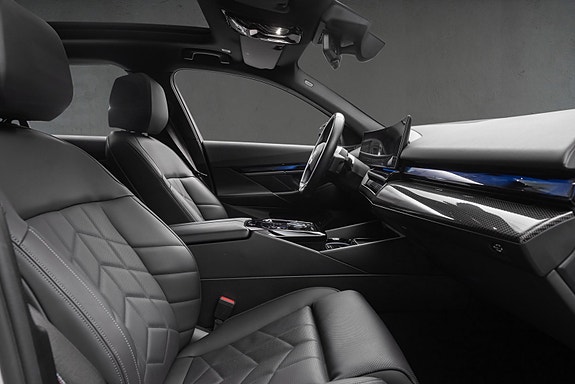 BMW i5 25 of 27