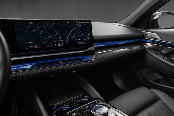 BMW i5 17 of 27
