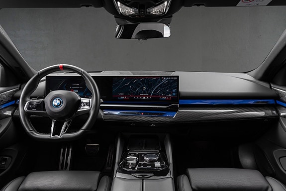 BMW i5 14 of 27