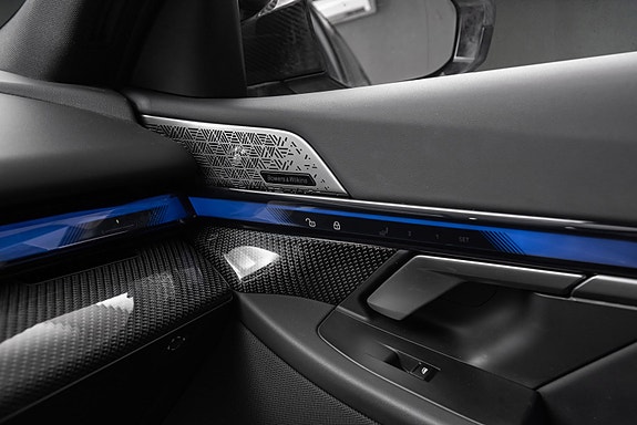 BMW i5 22 of 27