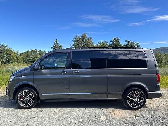 Volkswagen Caravelle 6 of 30