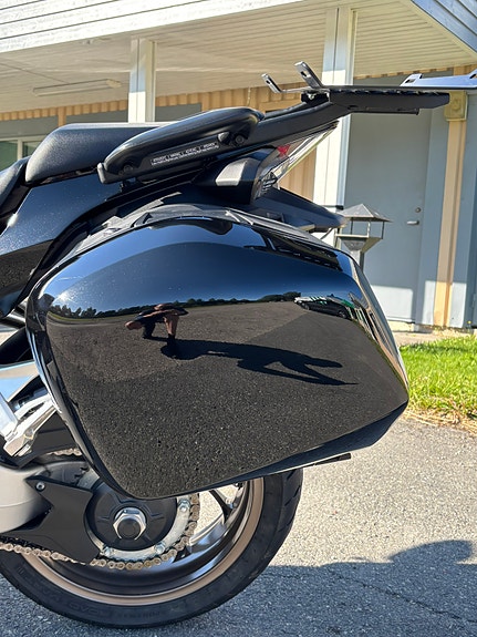 Honda VFR 800 8 of 16