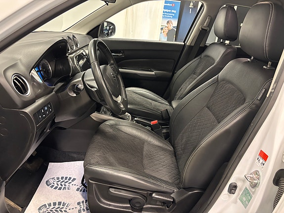 Suzuki Vitara 10 of 25