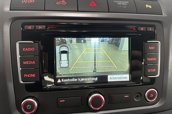 Volkswagen Amarok 13 of 13