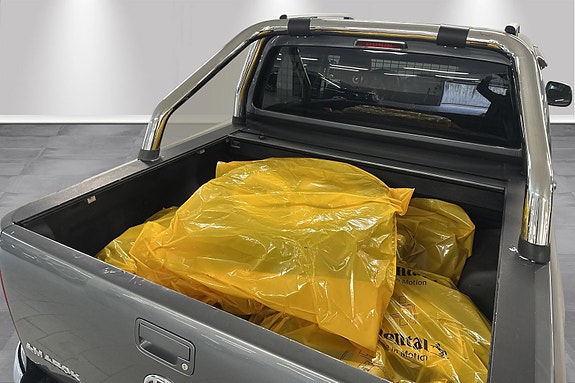 Volkswagen Amarok 5 of 13
