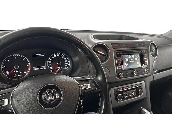 Volkswagen Amarok 11 of 13