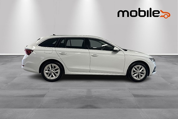 Skoda Octavia 2 of 24