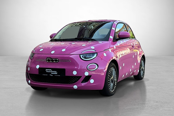 Fiat 500 2 of 5