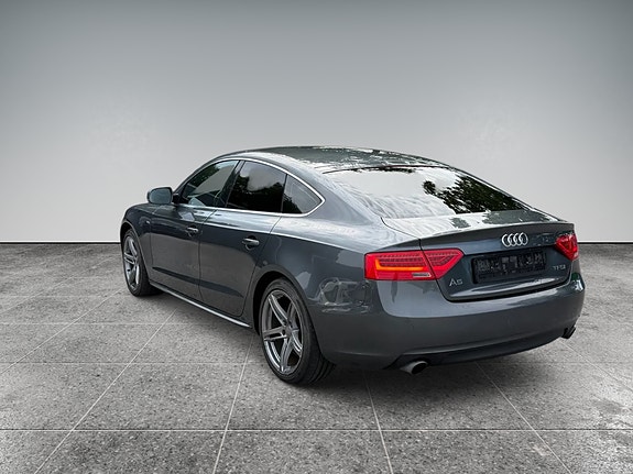 Audi A5 4 of 5