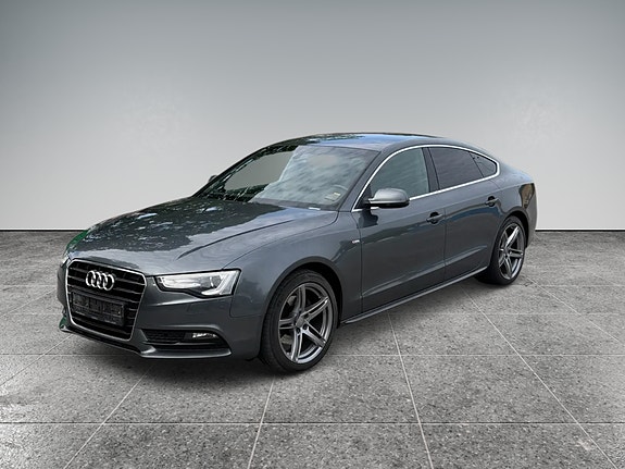 Audi A5 3 of 5