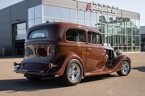 Chevrolet Standard Six 6 of 30