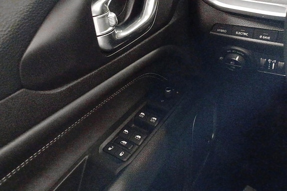 Jeep Compass 17 of 26