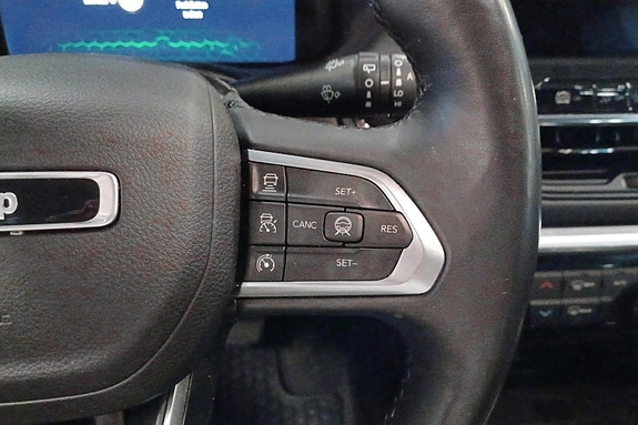 Jeep Compass 16 of 26
