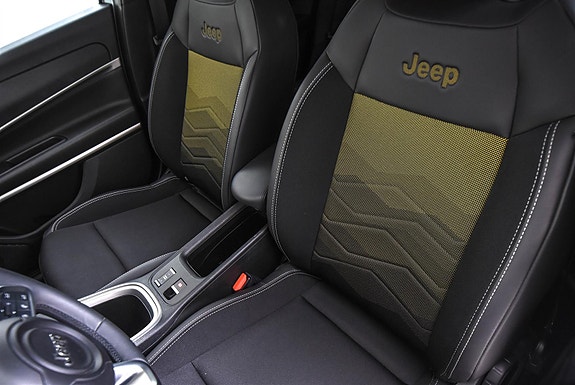 Jeep Avenger 14 of 24