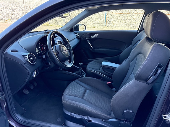 Audi A1 10 of 28