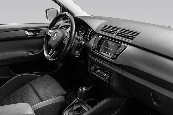 Skoda Fabia 16 of 29
