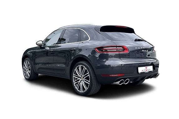 Porsche Macan 4 of 30