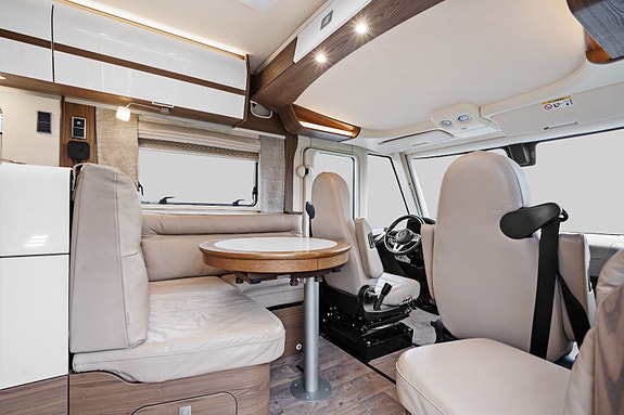 Hymer B780ML | Hydr. støtteben | Alde | Solceller | Litium | AC | 5 of 5