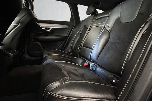 Volvo V90 9 of 30