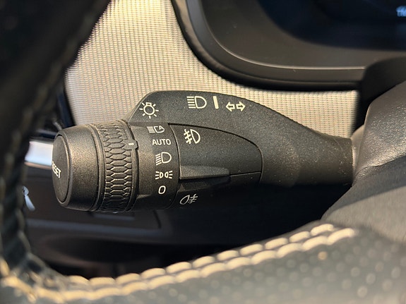 Volvo V90 13 of 30
