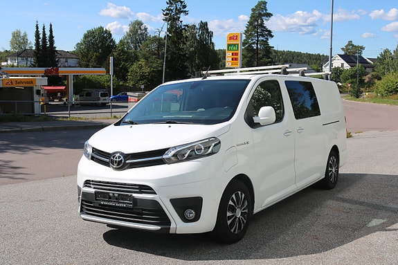 Toyota Proace 2 of 5